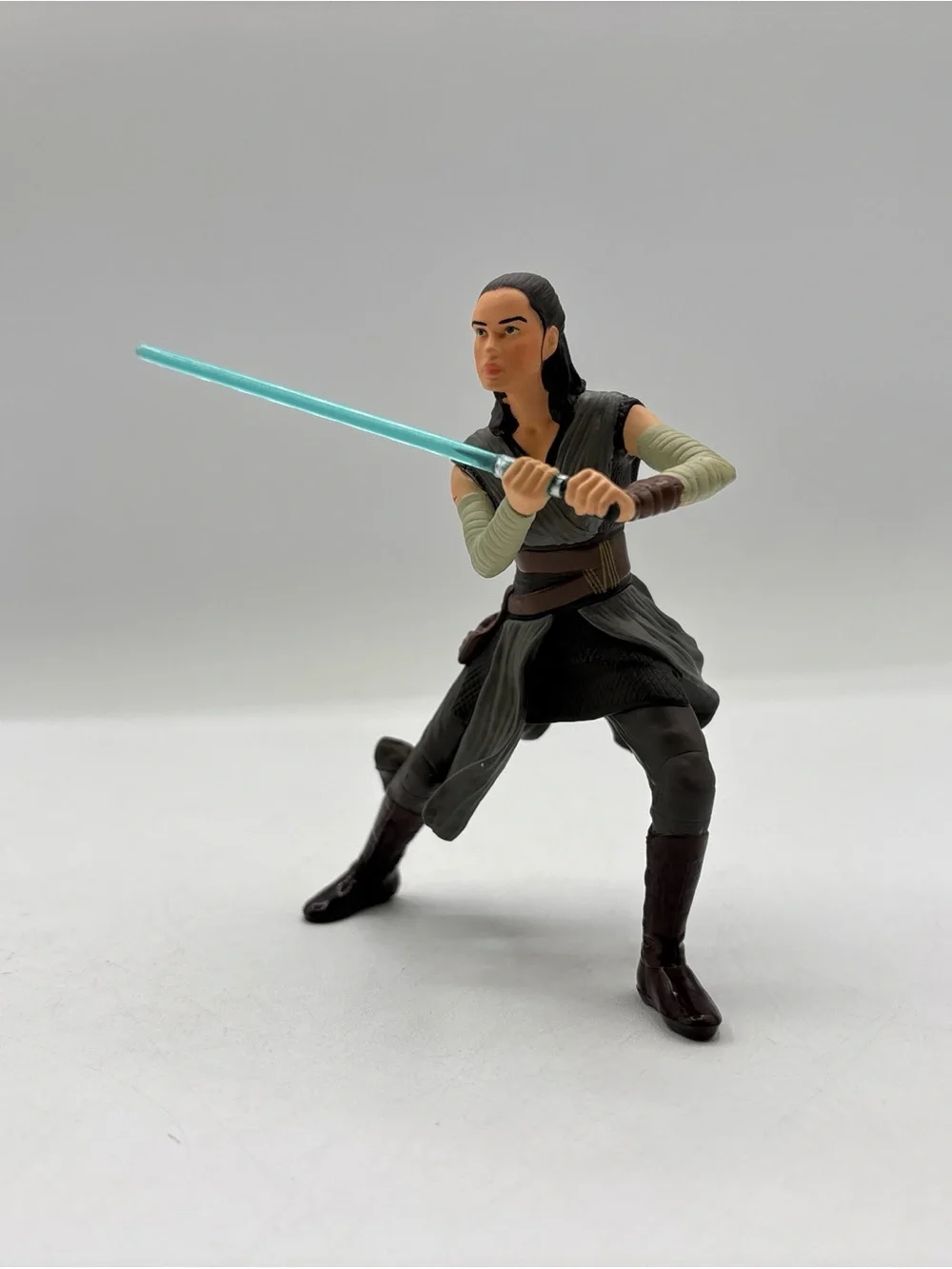 Hallmark Keepsake 2017 Rey Star Wars:‎ The Last Jedi Christmas Tree Ornament EUC
